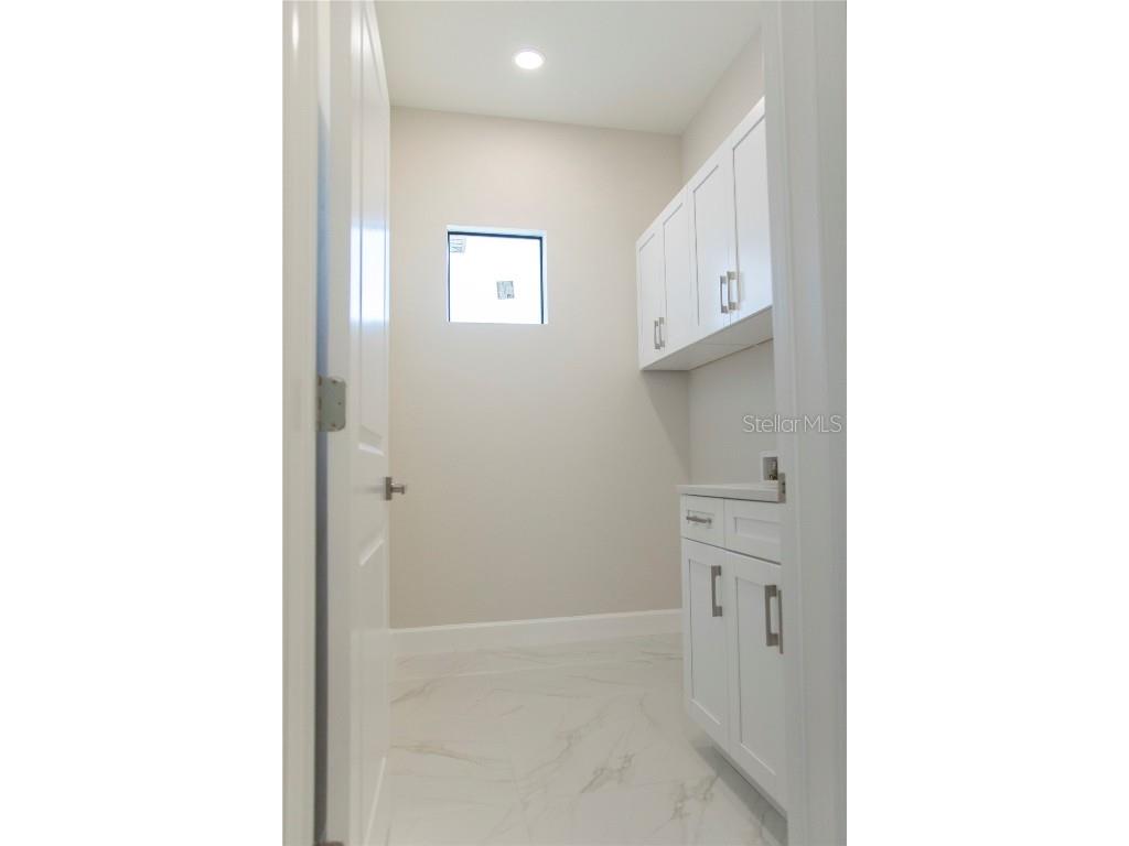 2217 NE 15th Terrace Cape Coral FL 33909 C7504969 image6