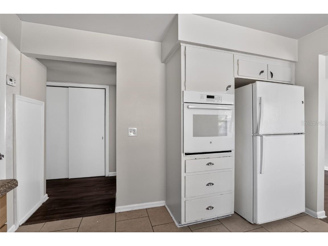 2217 Owasso Court Orlando FL 32818 O6365239 image13