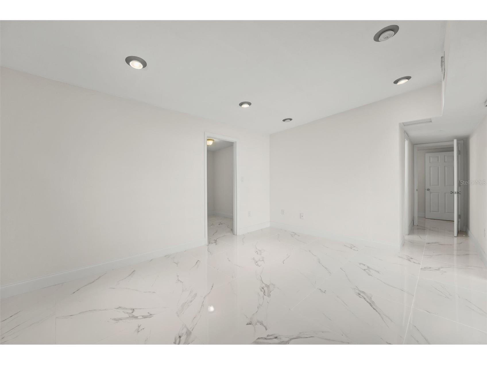 2217 Pembrook Drive Orlando FL 32810 O6388480 image23