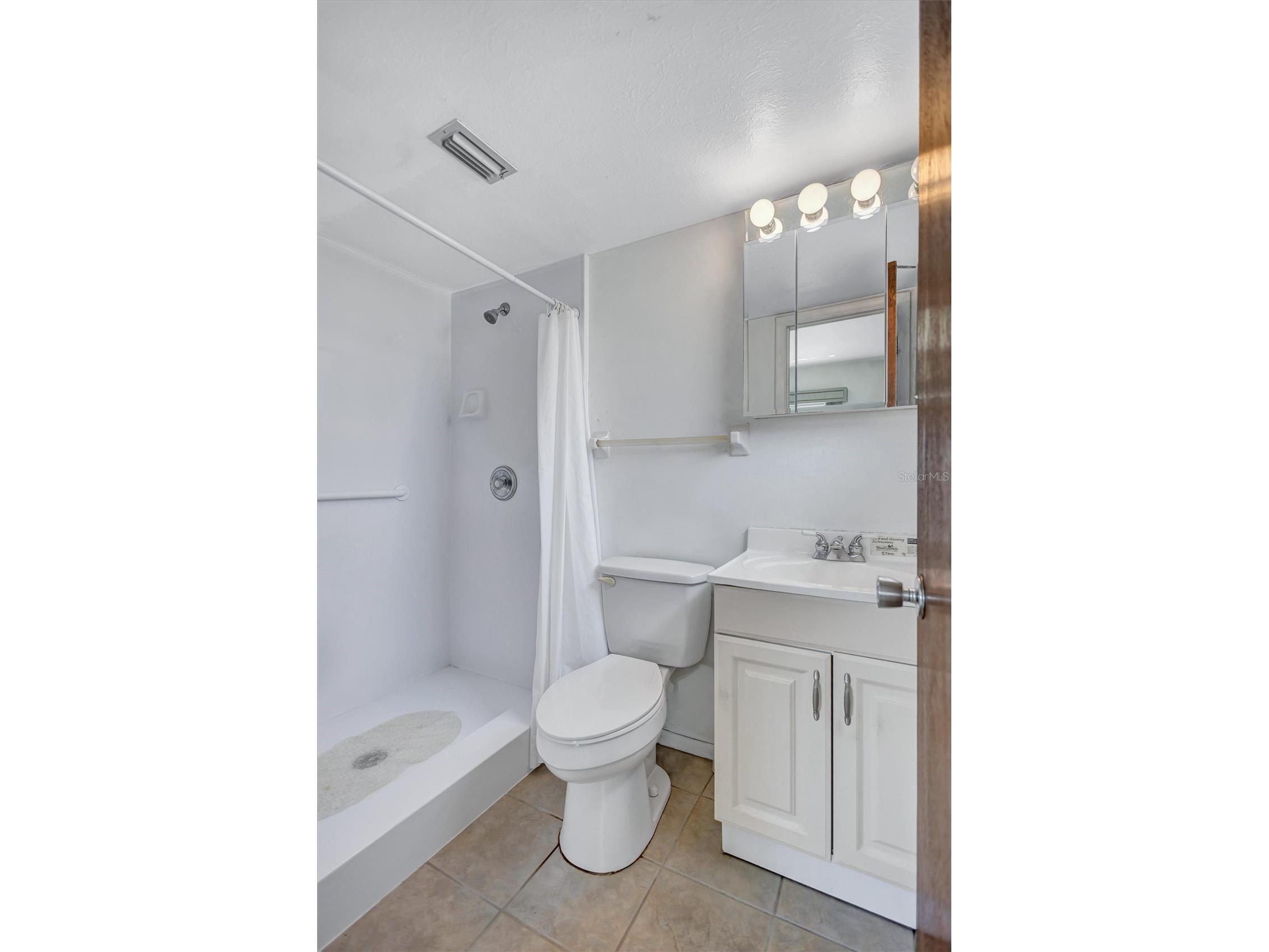2217 Sunset Drive #E27 Bradenton FL 34207 TB8508979 image22