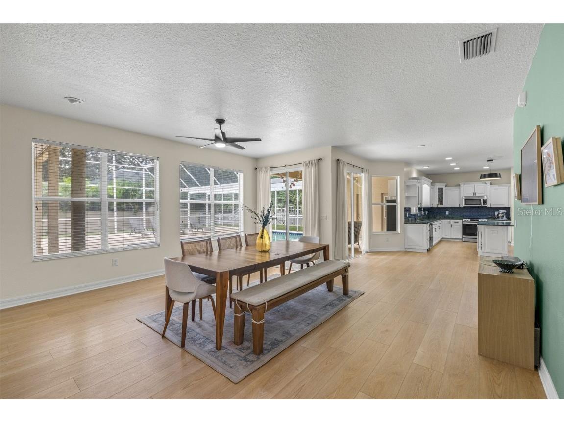 2218 Climbing Ivy Drive Tampa FL 33618 TB8433527 image13