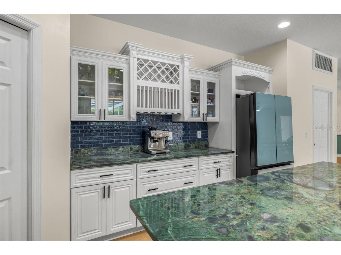 2218 Climbing Ivy Drive Tampa FL 33618 TB8433527 image20