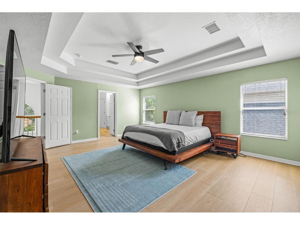 2218 Climbing Ivy Drive Tampa FL 33618 TB8433527 image35