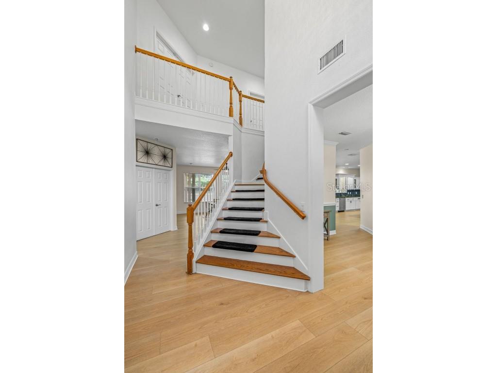 2218 Climbing Ivy Drive Tampa FL 33618 TB8433527 image6