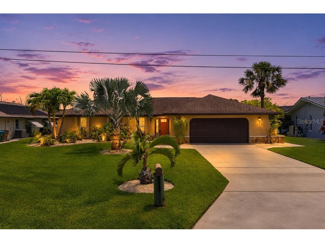 2218 Coral Point Drive Cape Coral FL 33990 TB8522512 image1