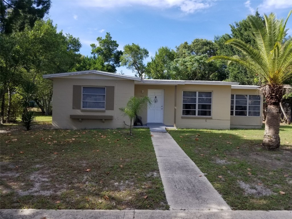 2218 Flamingo Avenue Deltona FL 32738 V4928841 image1