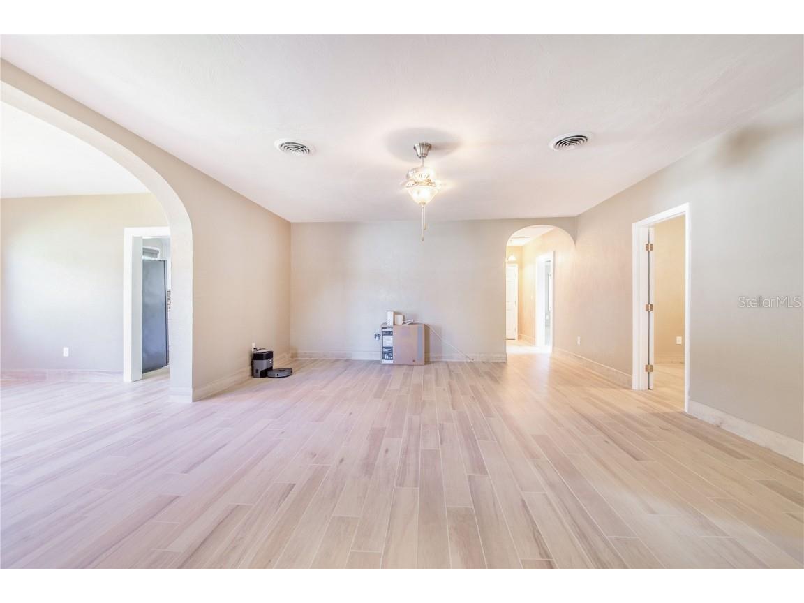 2218 Melbourne Avenue Haines City FL 33844 P4935233 image11