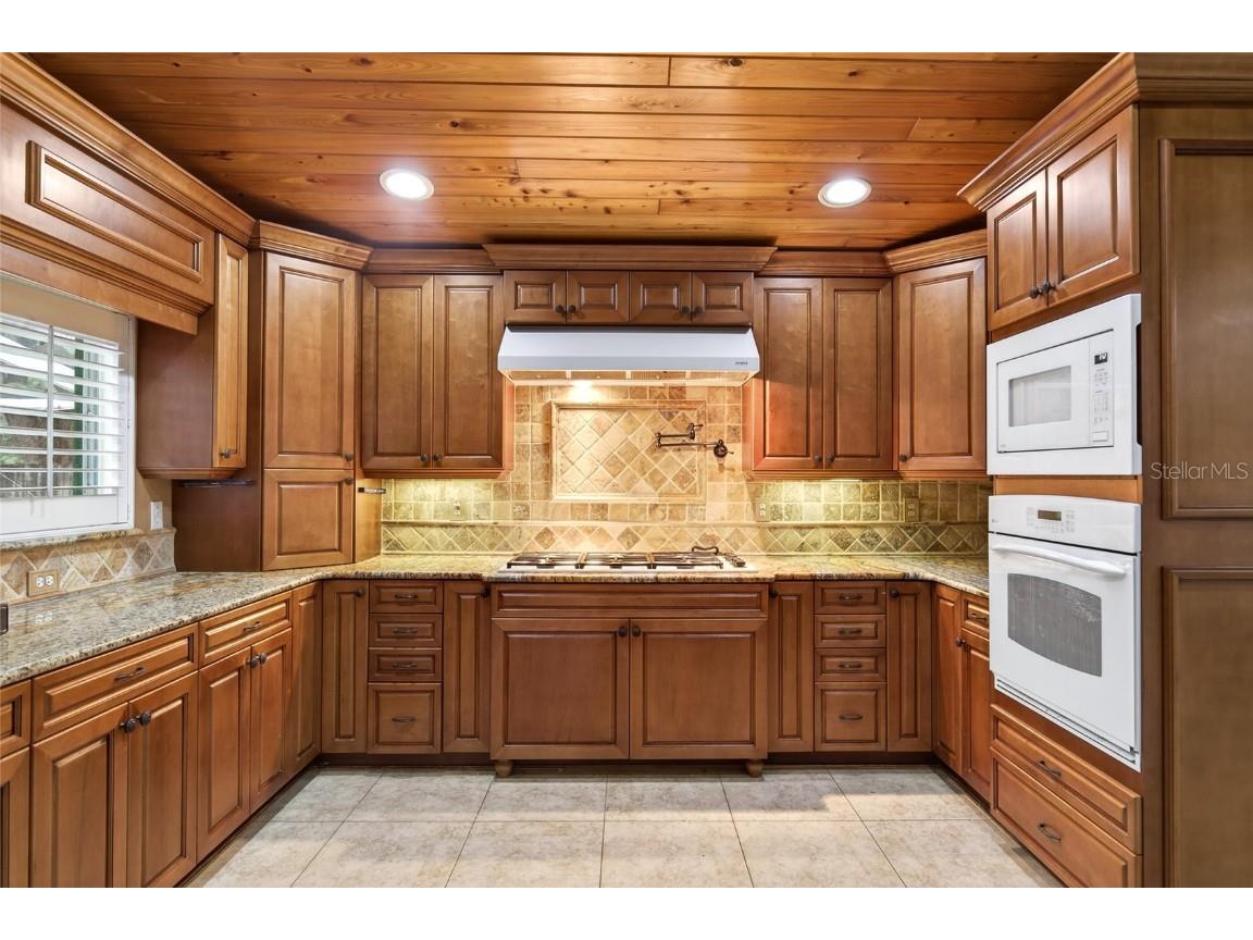 2218 River Ridge Road Deland FL 32720 - ST JOHNS RIVER G5105445 image9
