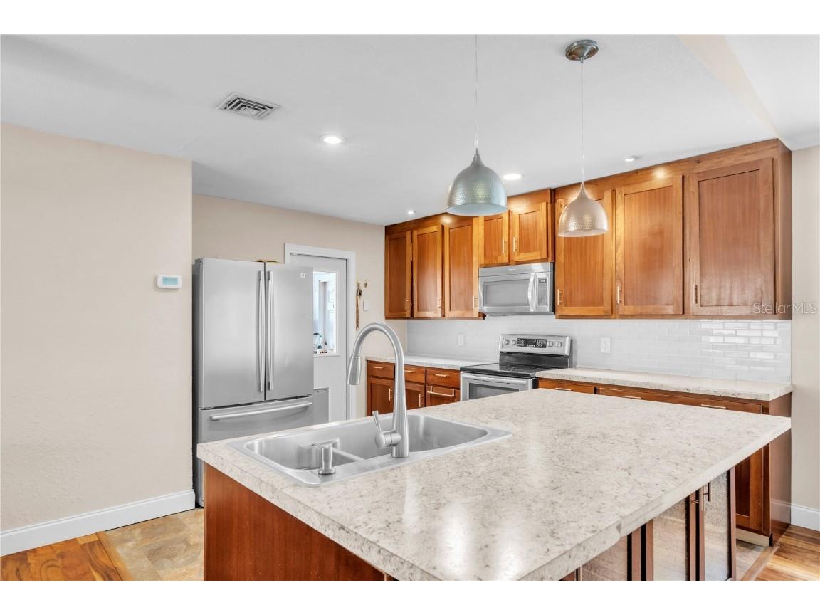 2218 Woodmere Rd Venice FL 34293 A4655976 image11