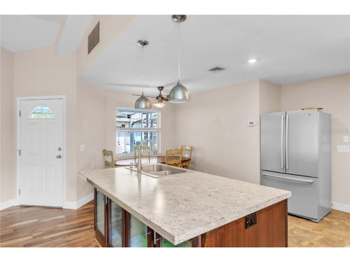 2218 Woodmere Rd Venice FL 34293 A4655976 image12