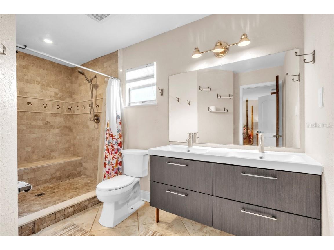 2218 Woodmere Rd Venice FL 34293 A4655976 image20