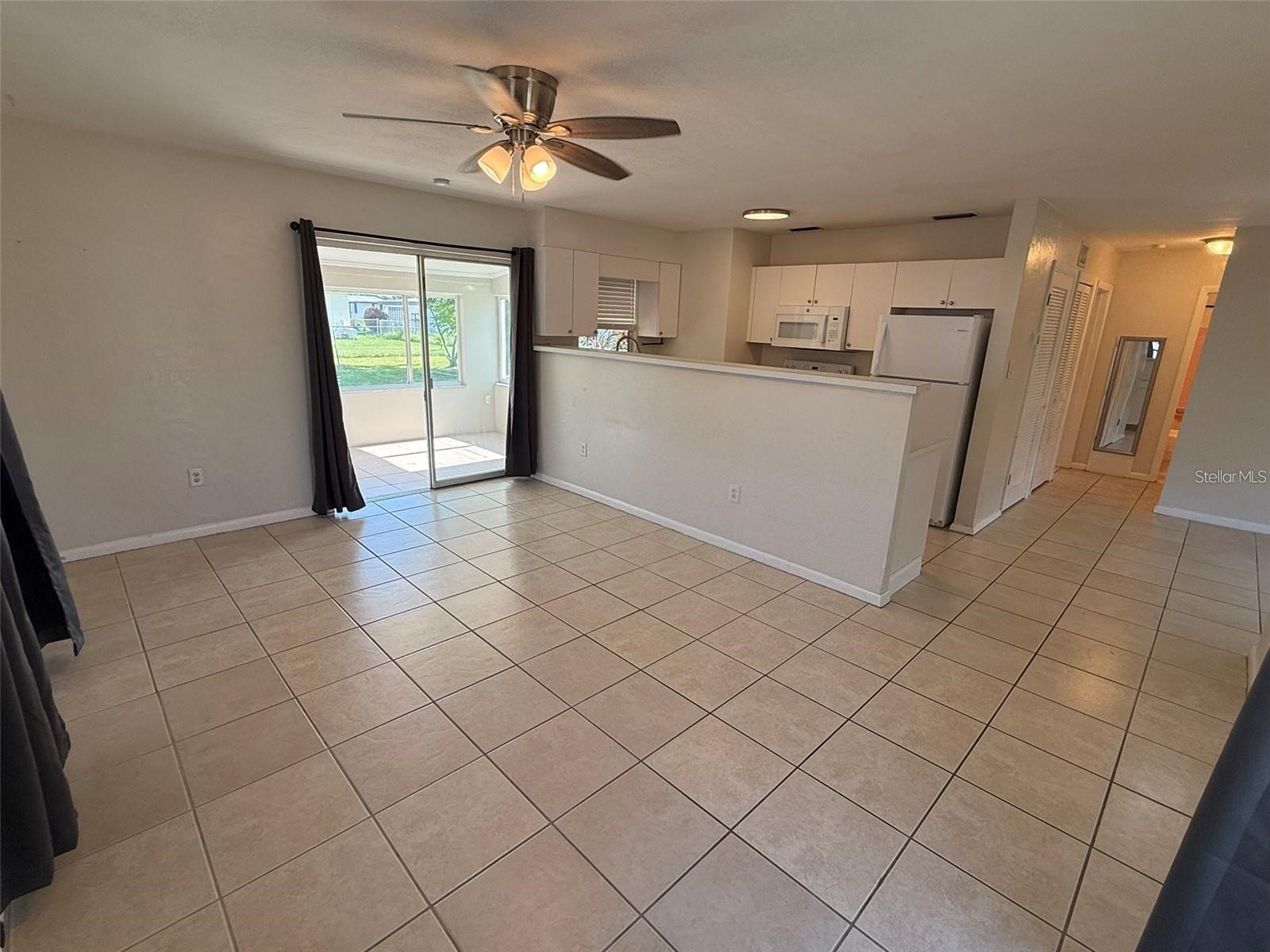 22180 Midway Boulevard Port Charlotte FL 33952 C7523165 image2