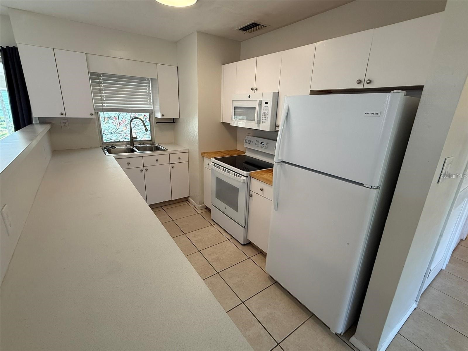 22180 Midway Boulevard Port Charlotte FL 33952 C7523165 image5