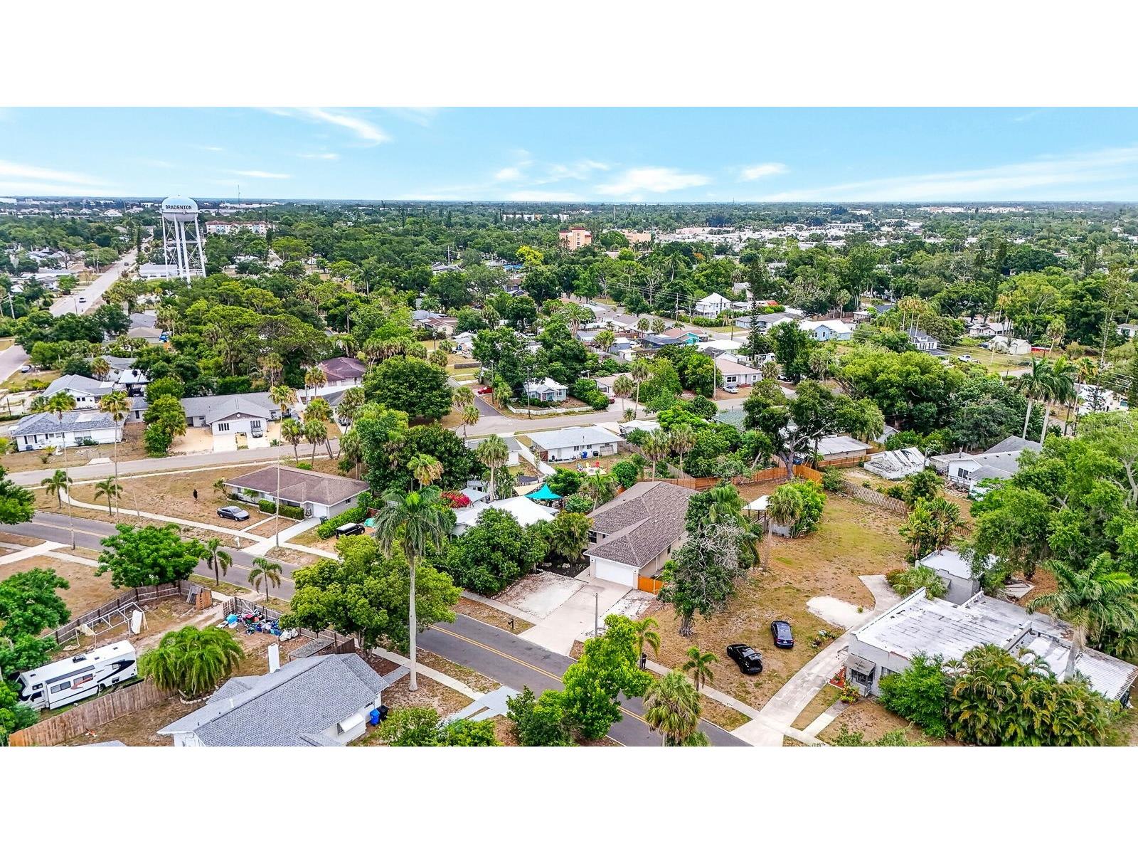 2219 18th Avenue W Bradenton FL 34205 A4696162 image56