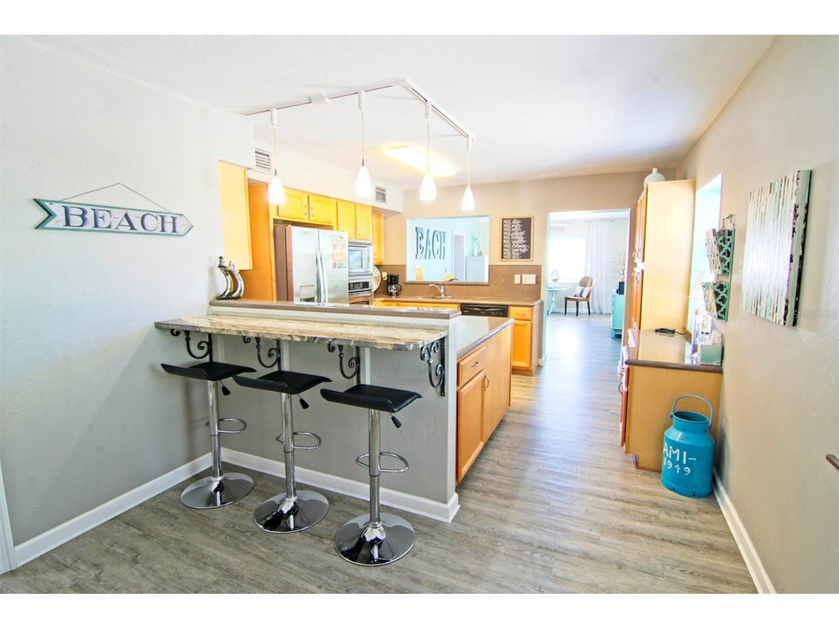 2219 Avenue C Bradenton Beach FL 34217 A4675493 image17