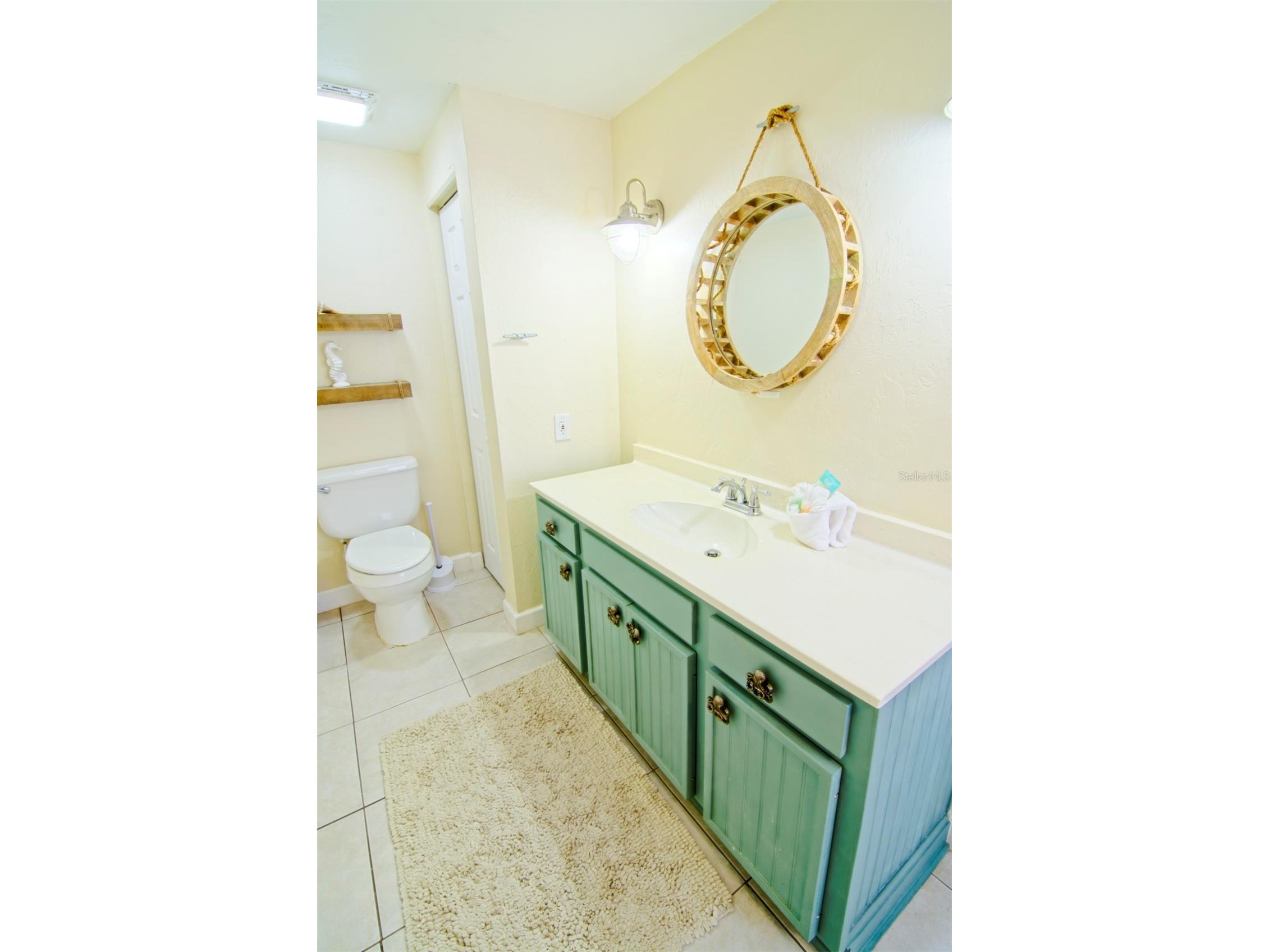2219 Avenue C Bradenton Beach FL 34217 A4675493 image26
