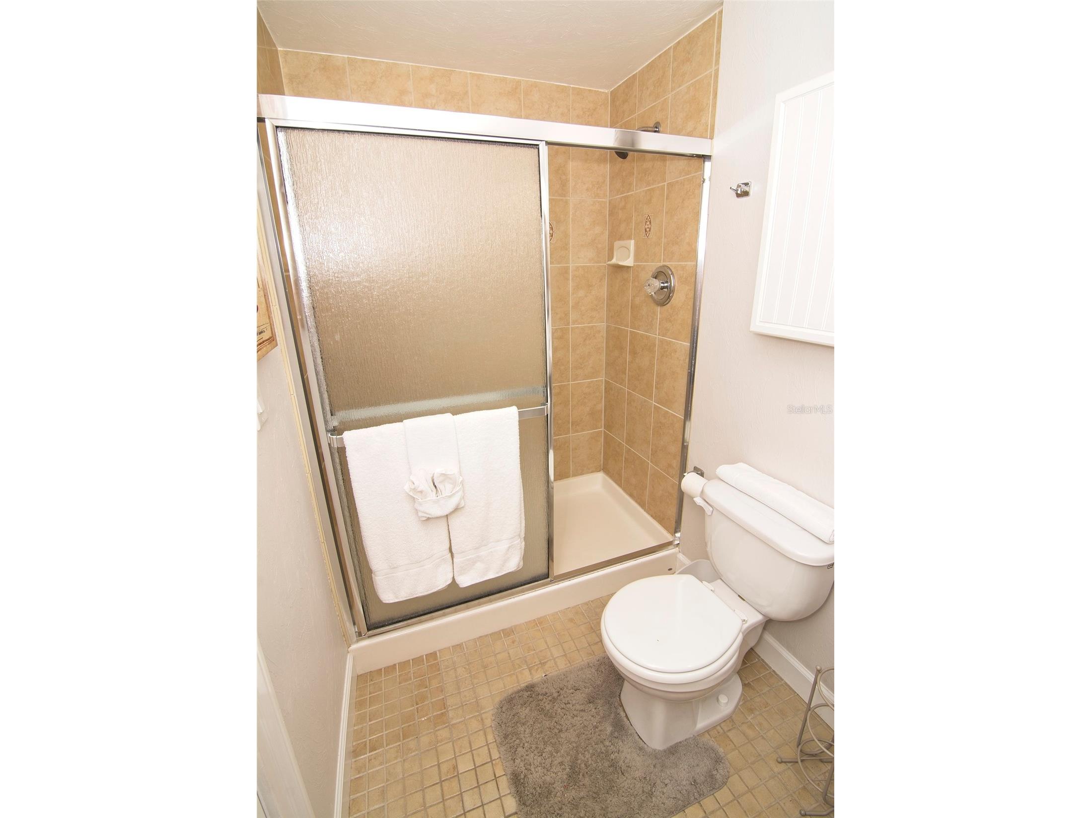 2219 Avenue C Bradenton Beach FL 34217 A4675493 image8