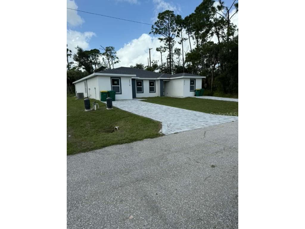 2219 Fraser Street Port Charlotte FL 33948 S5134129 image1
