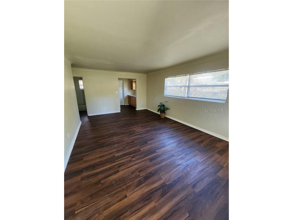 2219 Highland Street #1 Saint Petersburg FL 33705 TB8439227 image2