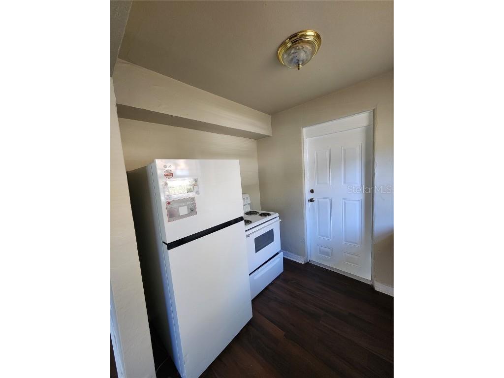 2219 Highland Street #1 Saint Petersburg FL 33705 TB8439227 image4