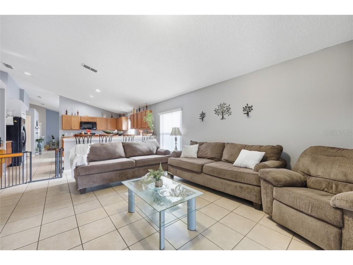 2219 Merry Rd Tavares FL 32778 O6351999 image12