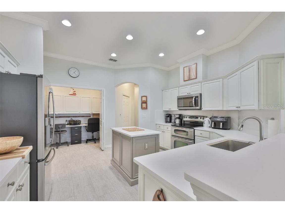 2219 Platinum Drive Sun City Center FL 33573 TB8447494 image9