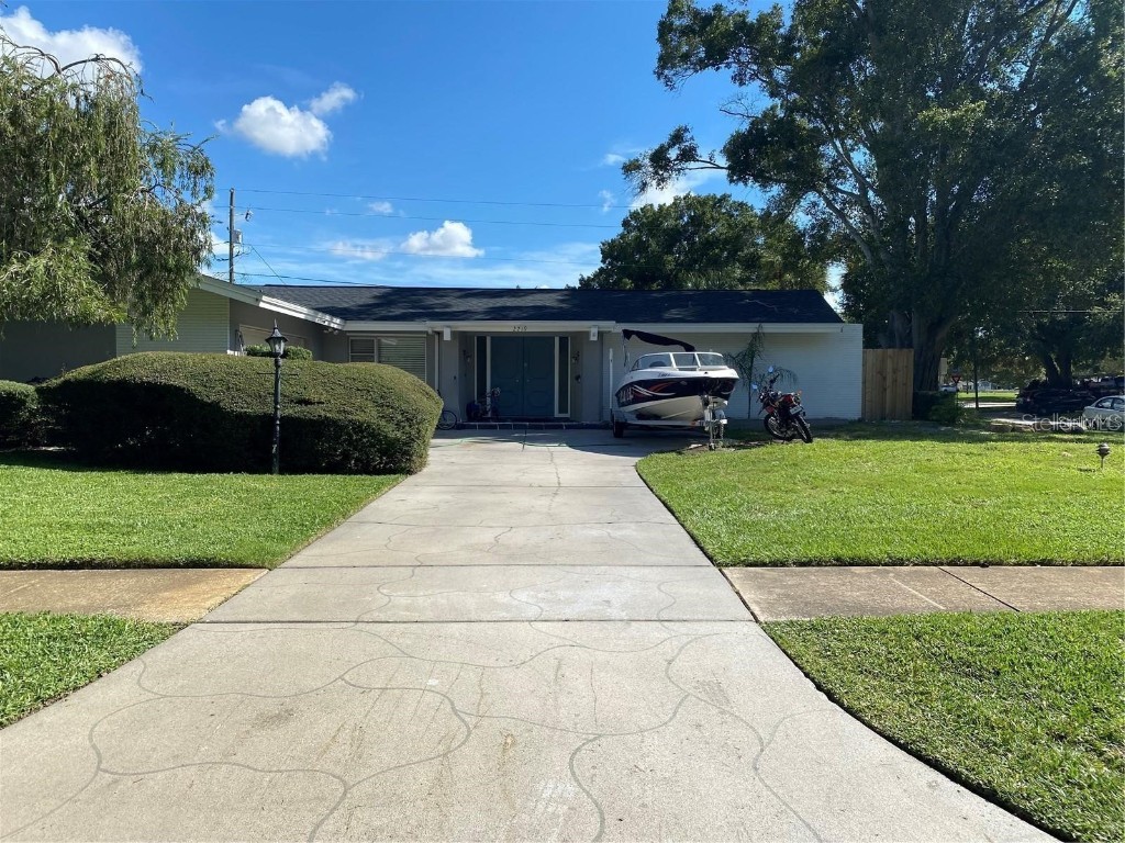 2219 St Charles Drive Clearwater FL 33764 U8221632 image1