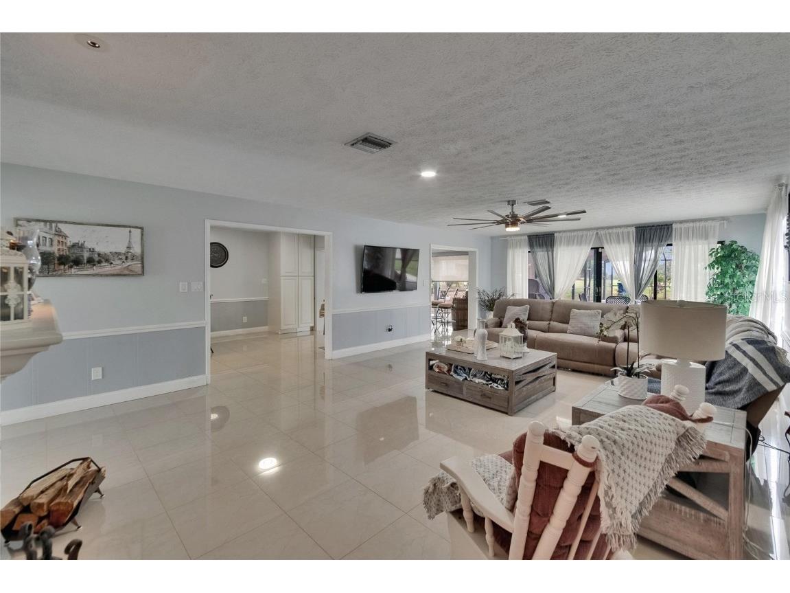 2219 Summit View Drive Valrico FL 33596 TB8383666 image11