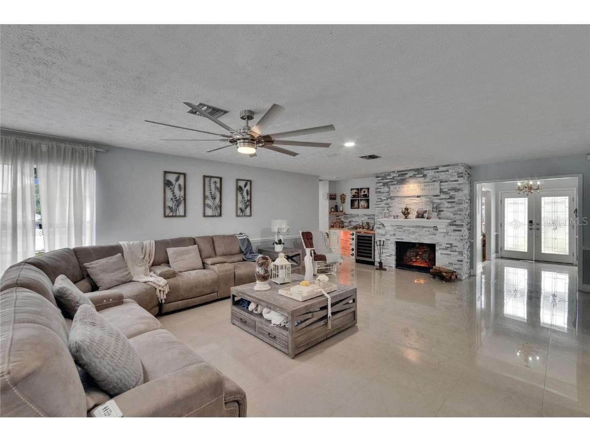 2219 Summit View Drive Valrico FL 33596 TB8383666 image13