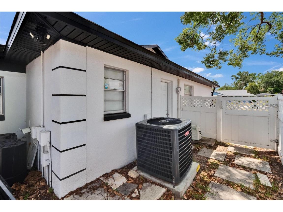 2219 Summit View Drive Valrico FL 33596 TB8383666 image65