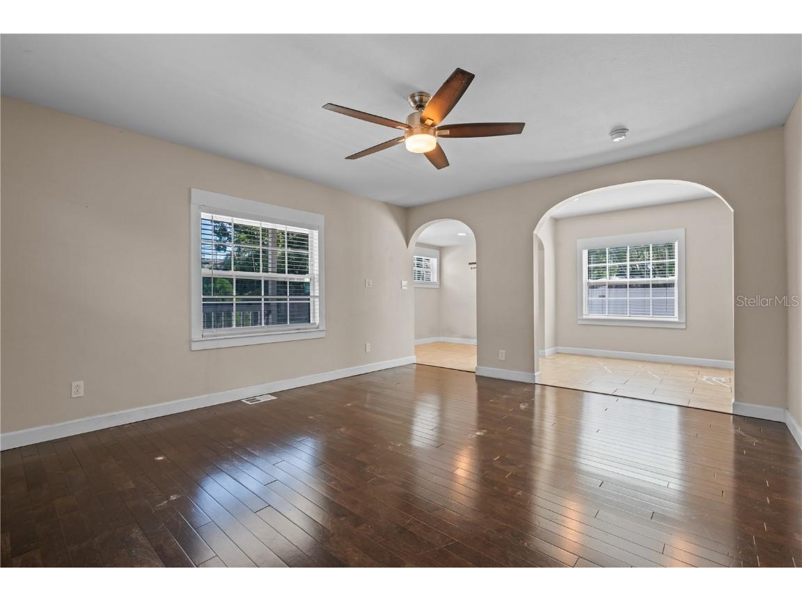 222 25th Street N Saint Petersburg FL 33713 TB8440701 image10