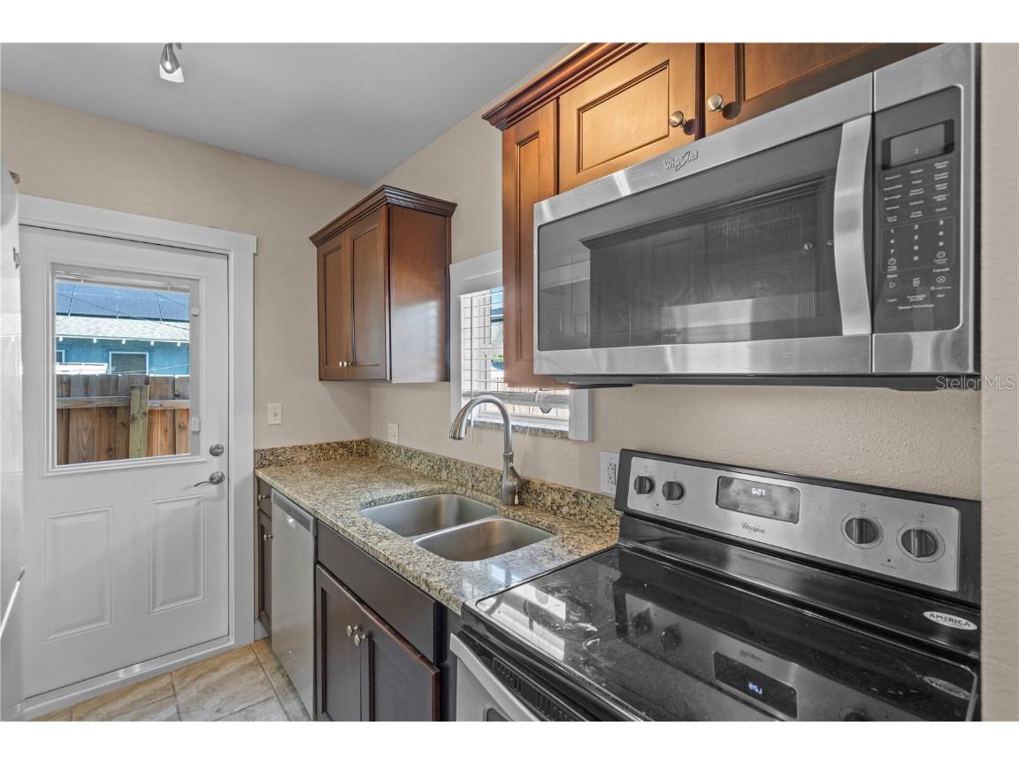 222 25th Street N Saint Petersburg FL 33713 TB8440701 image31