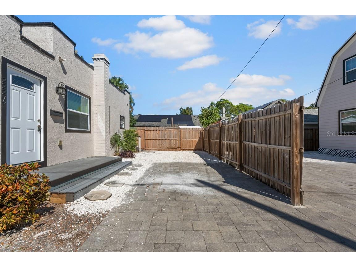 222 25th Street N Saint Petersburg FL 33713 TB8440701 image4
