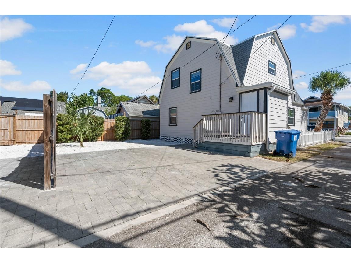 222 25th Street N Saint Petersburg FL 33713 TB8440701 image6