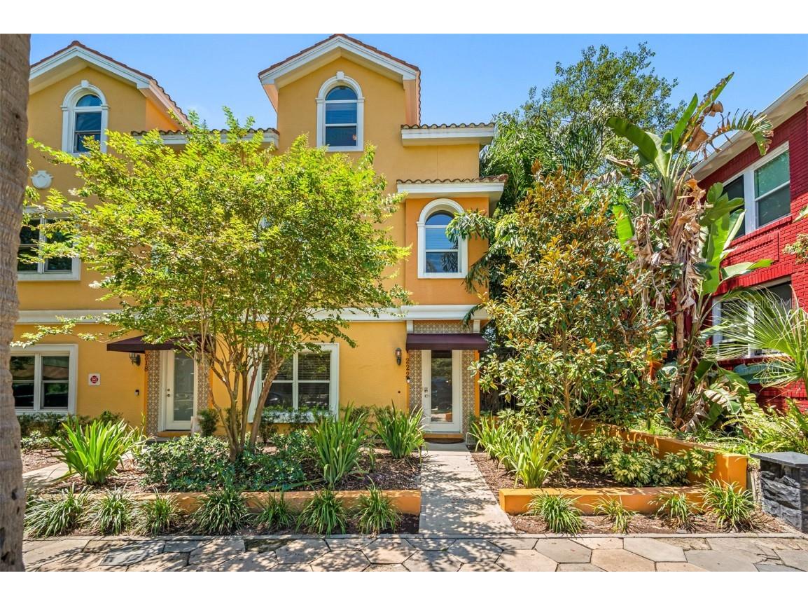222 7th Avenue N Saint Petersburg FL 33701 U8217595 image1