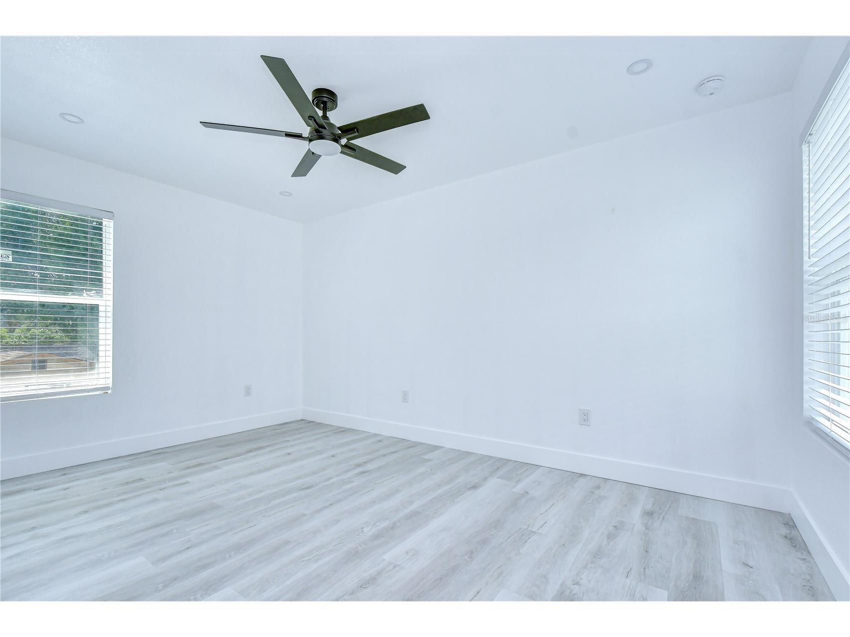 222 8th Avenue Drive W Bradenton FL 34205 TB8519760 image16