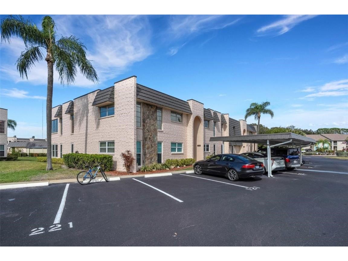 222 Fernwood Circle #222 Seminole FL 33777 TB8319177 image1