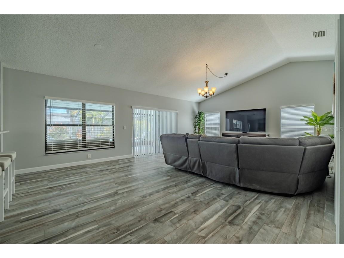 222 Halton Circle Seffner FL 33584 TB8441880 image25