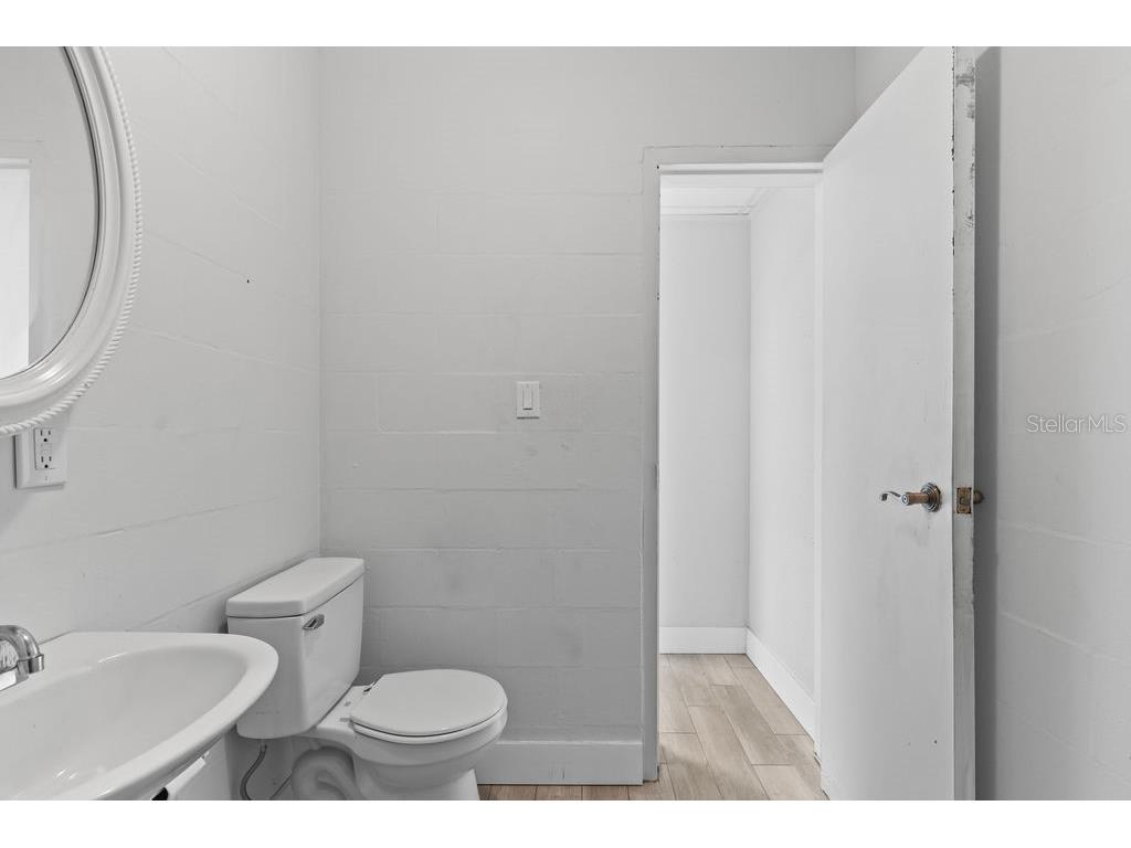 222 Hernandez Avenue Ormond Beach FL 32174 V4942942 image28