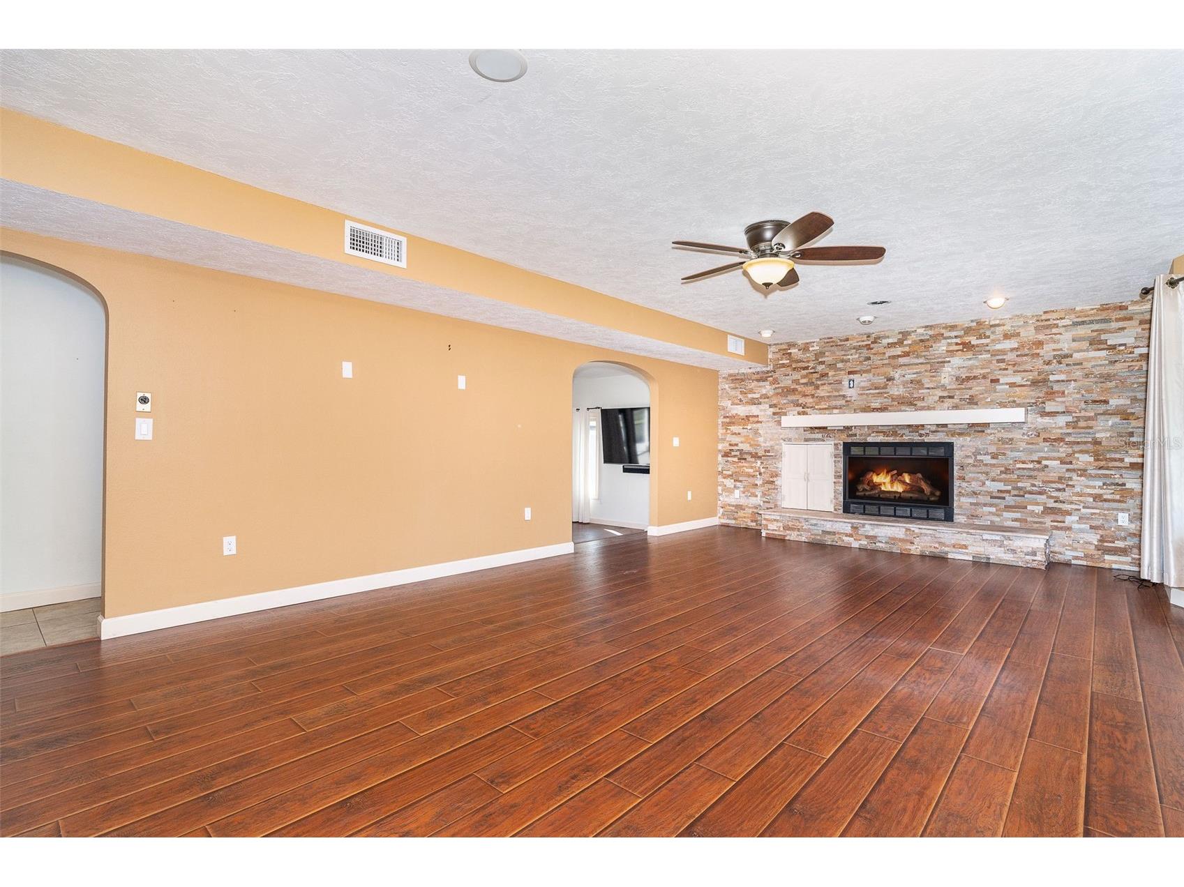 222 High Point Drive Venice FL 34292 D6145331 image10