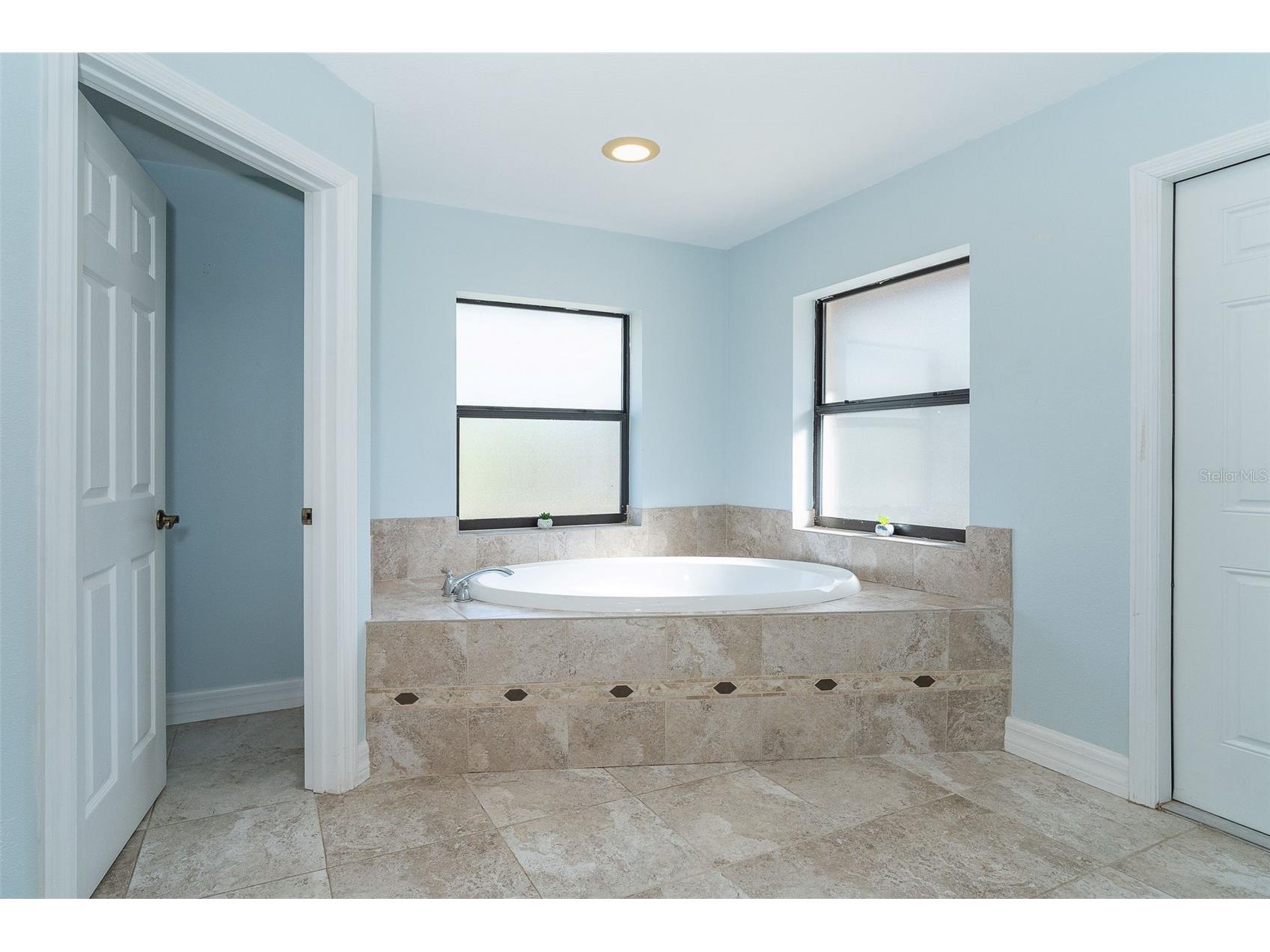 222 High Point Drive Venice FL 34292 D6145331 image82