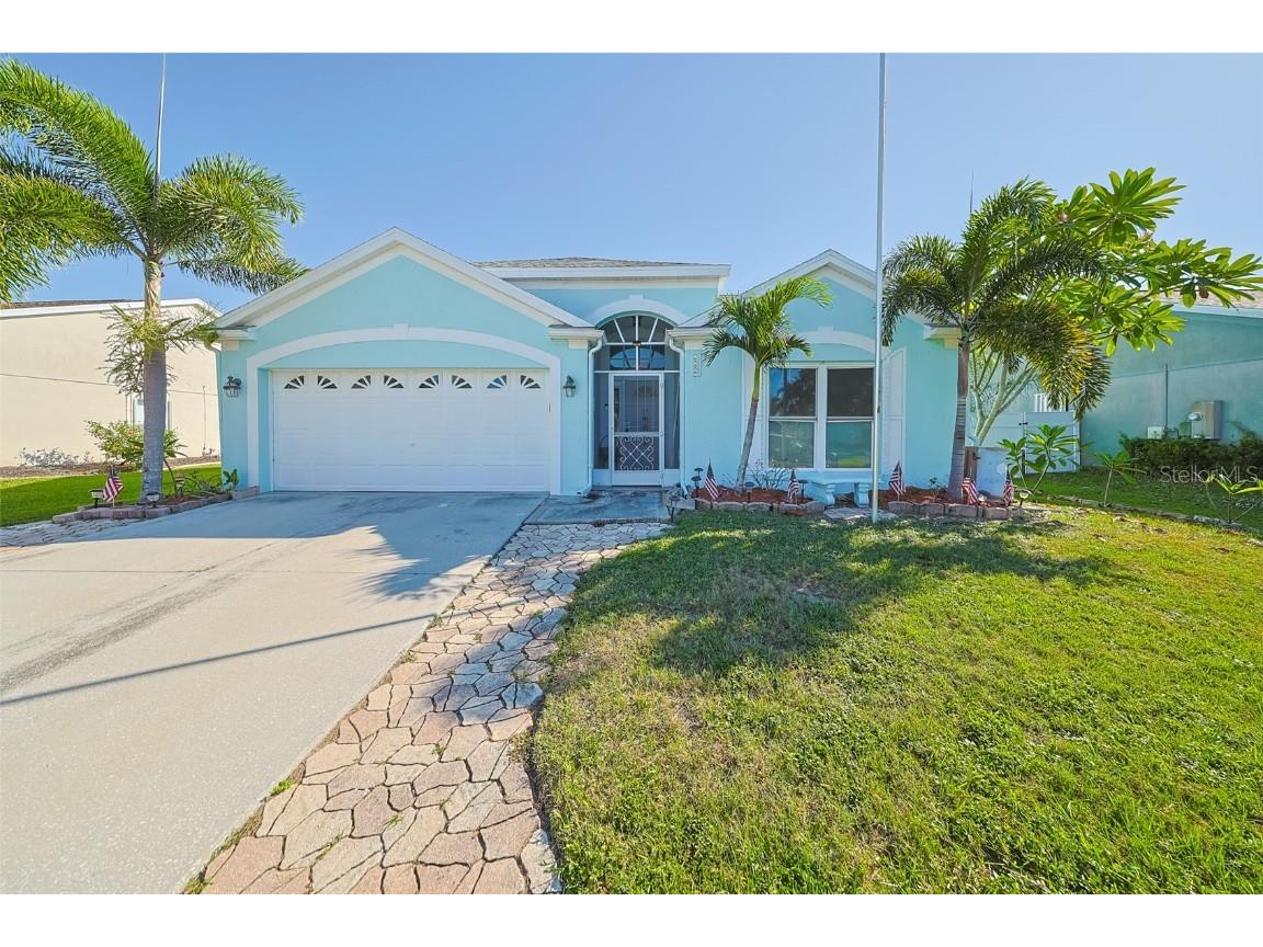 222 Lakeway Lane Apollo Beach FL 33572 TB8441946 image1