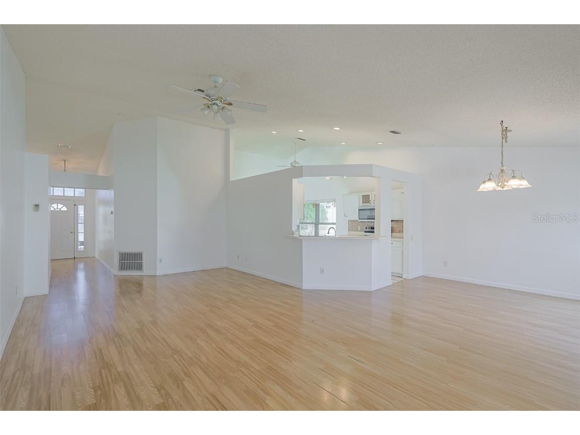 222 Lakeway Lane Apollo Beach FL 33572 TB8441946 image13