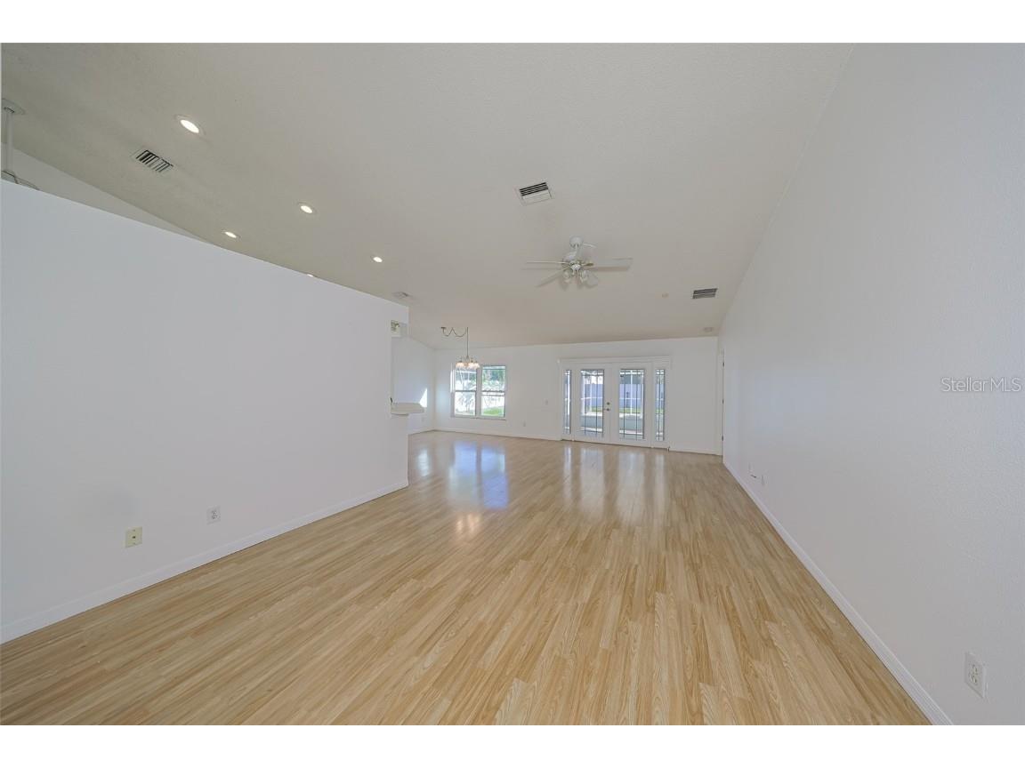 222 Lakeway Lane Apollo Beach FL 33572 TB8441946 image17