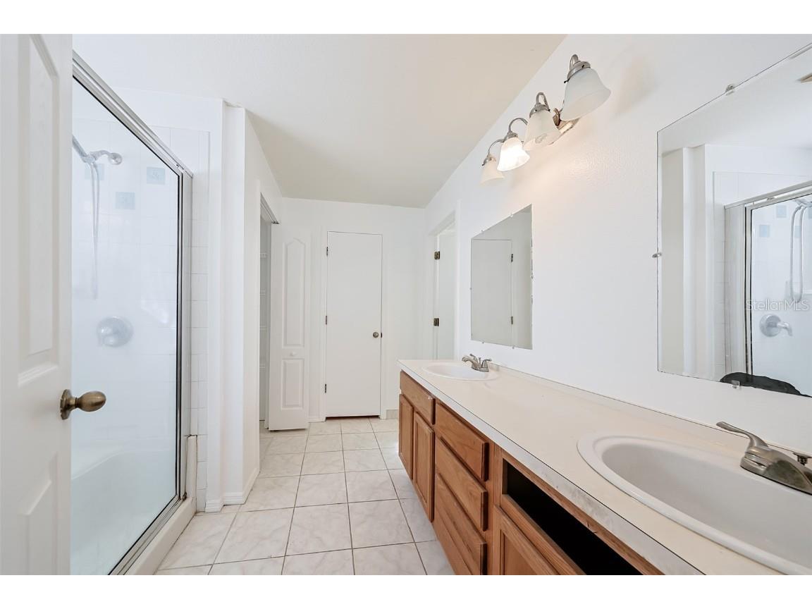 222 Lakeway Lane Apollo Beach FL 33572 TB8441946 image25