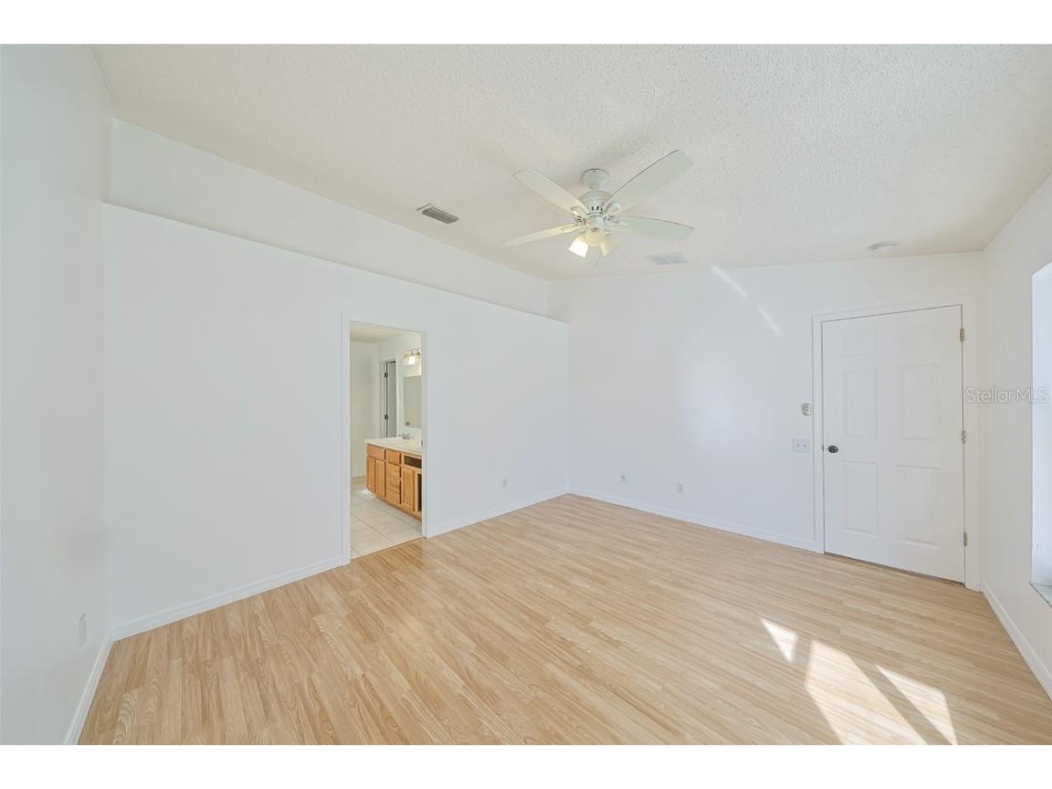 222 Lakeway Lane Apollo Beach FL 33572 TB8441946 image27