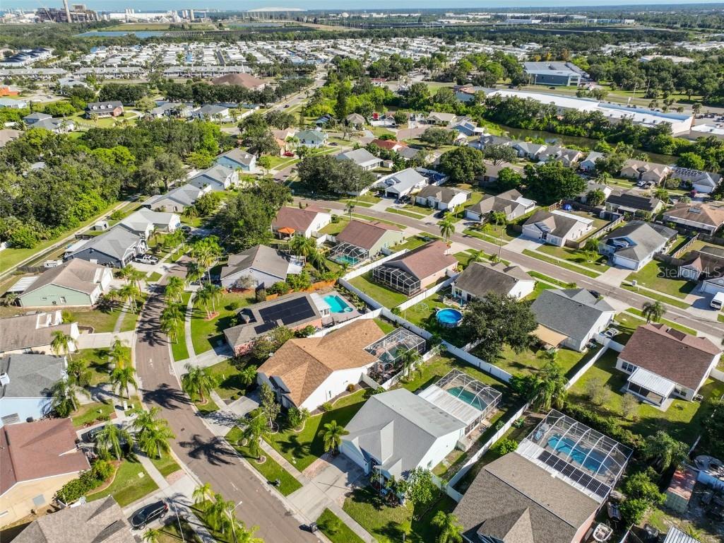 222 Lakeway Lane Apollo Beach FL 33572 TB8441946 image40