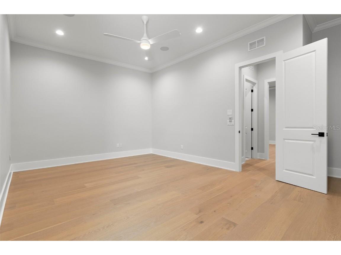 222 N Hesperides Street Tampa FL 33609 TB8428096 image20