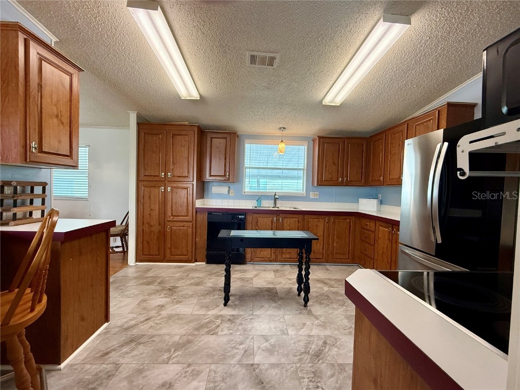 222 N Saint George Circle Apollo Beach FL 33572 TB8350506 image8