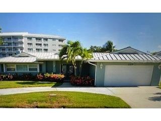 222 Palm Island NW Clearwater Beach FL 33767 - MANDALAY CHANNEL TB8337540 image1